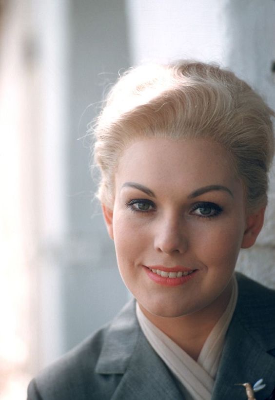 Happy Birthday, Kim Novak! 