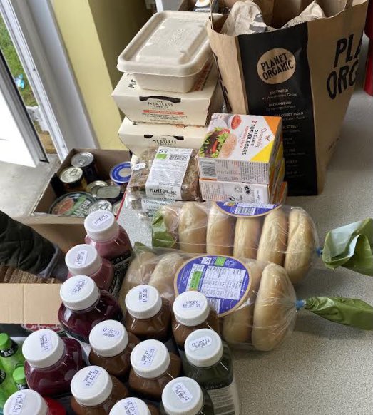 NCCBrent's tweet image. #fridayfoodbank #feedourfamilies #faithinaction Recognising the ongoing support of our local community, our neighbours @antoniamaguire @dawn_titus50 #stjosephsharlesden Antonio our student volunteer secured donations from @planetorganicuk #queenspark Thankyou! @Caritas_love