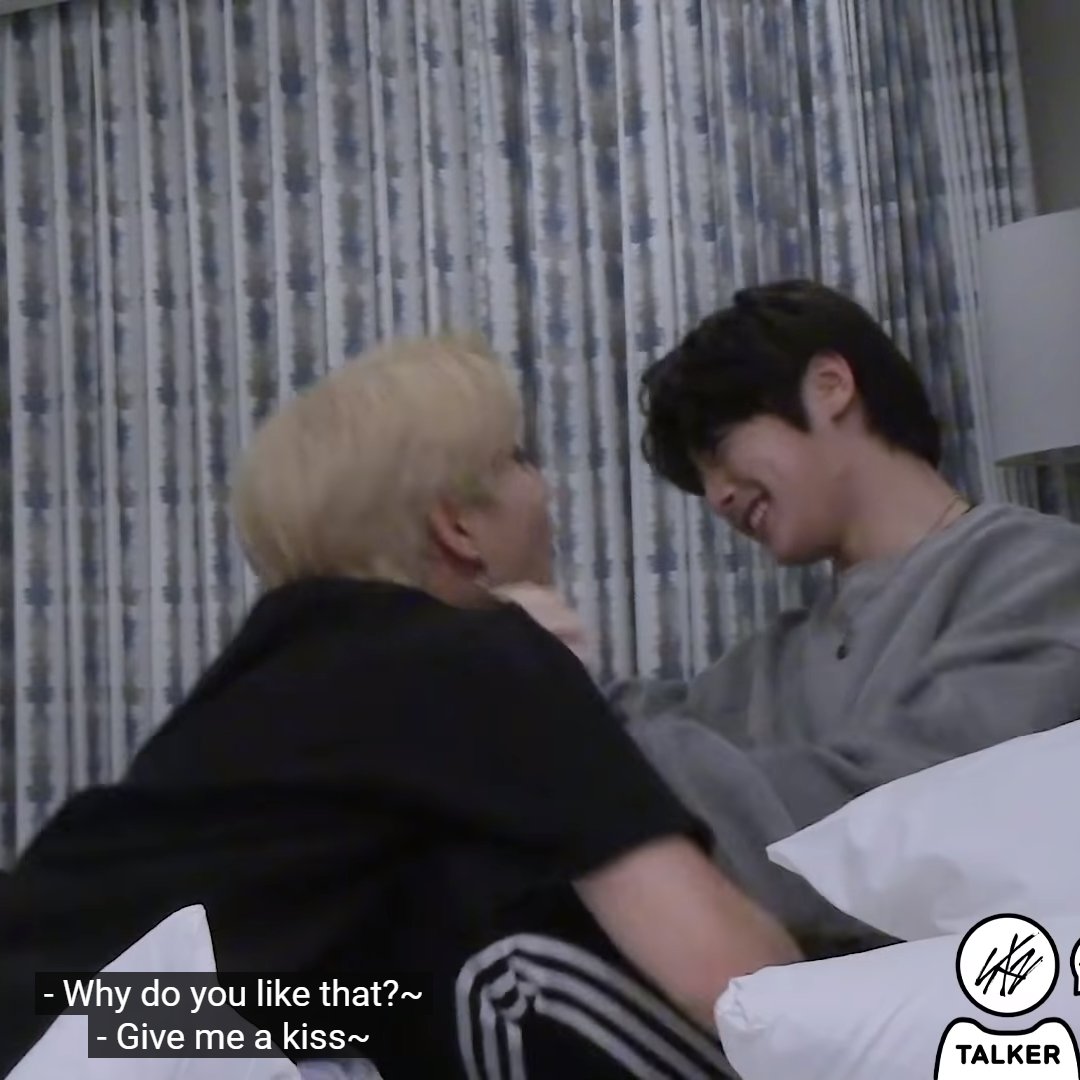 jeongin: just smile through the pain :]