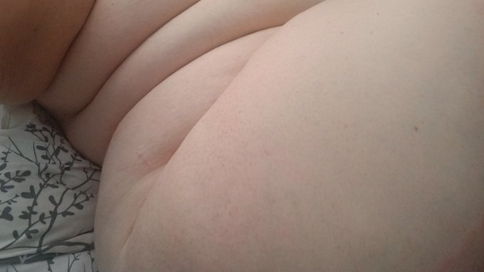 Why do I feel like a croissant today? https://t.co/axSqpFptGY<a href="/tag/ssbbw"class="tags"><span>#ssbbw</span></a>