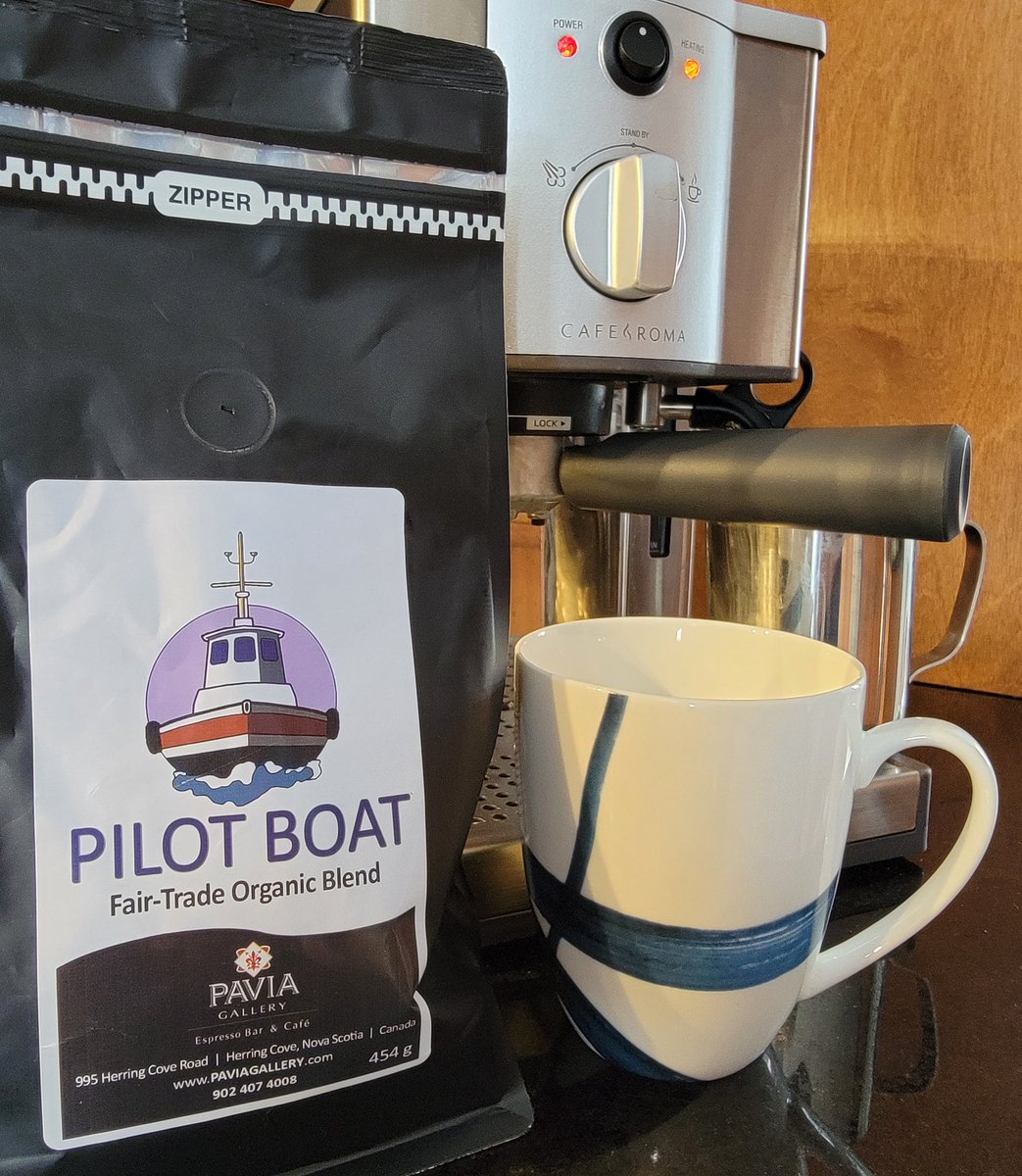 LOVE a good Java on a cold work day. @PaviaGallery thank you for this show of appreciation, and the support that the community of Herring Cove has given us for centuries. 🇵🇱❤🇨🇦
#Halifax #herringcove 
#paviagallery
#novascotia  #supportlocal #marinepilot #halifaxpilots