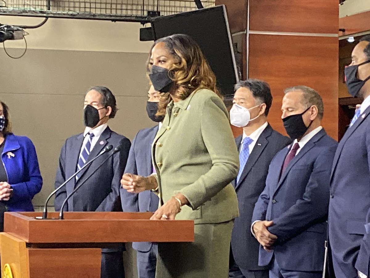 Rep. Stacey Plaskett tweet media