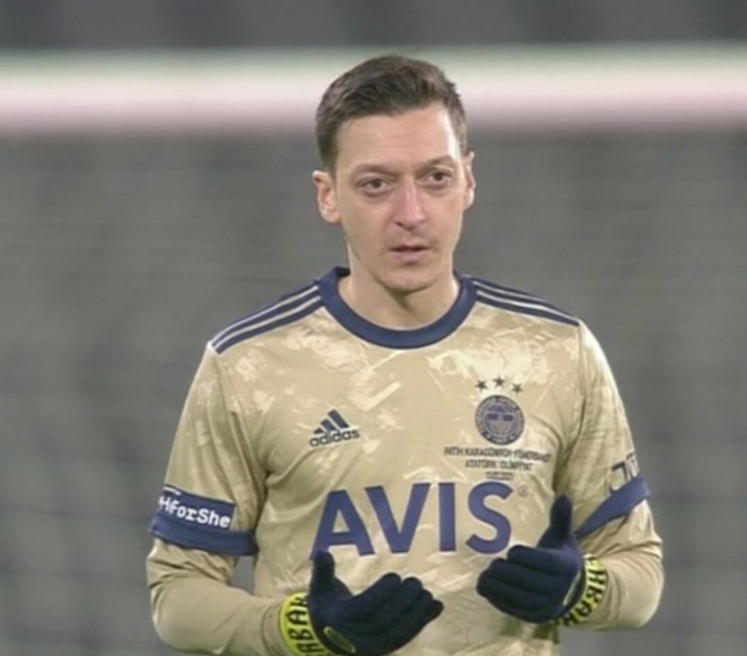 Besiktaşlı olarak seni izlemekten keyif aliyorum #MesutÖzil
Senin gibi karakterli insanlara heryerde ihtiyac var 👏👏👏
@MesutOzil1088