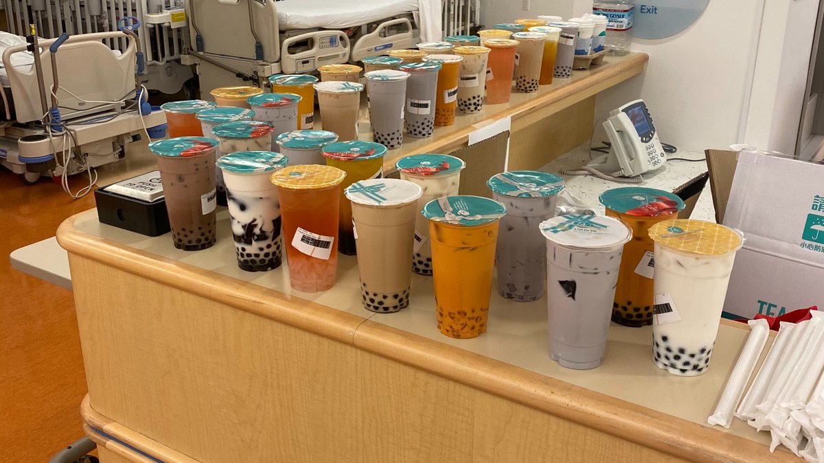 Yesterday, we ordered boba milk tea for folks  @Stanford_obanes and  @stanfordanes. I want to give props to  @UCincyIM for their great thread about celebrating with their residents (see:  https://twitter.com/UCincyIM/status/1360282204912316420)