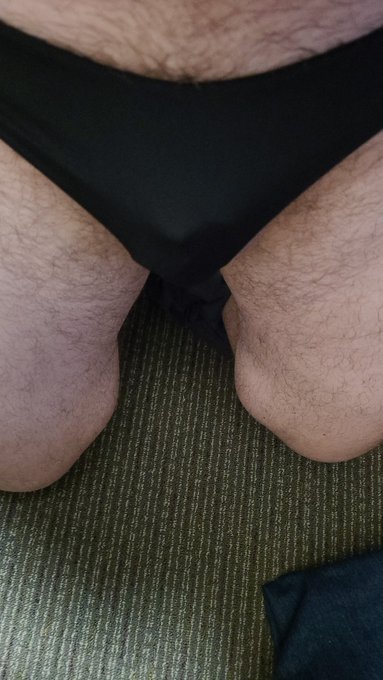 Finally sent 1k total to @diamondanii and it feels so great or is it because I am locked in chastity<a class="tags" href="/tag/diamondanii">@diamondanii</a>