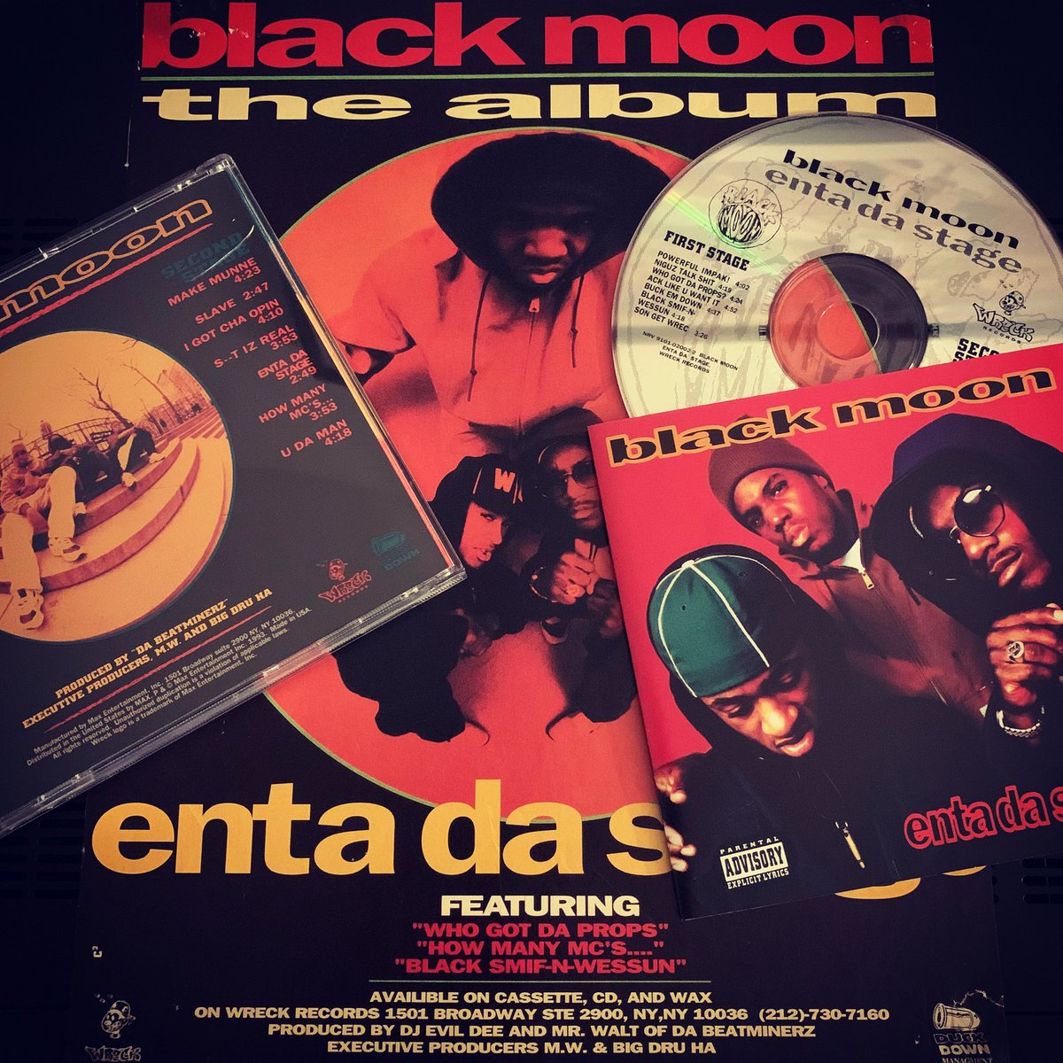 hiphopgods's tweet photo. Black Moon - Enta Da Stage
@Buckshot @GENERAL5FEVA @DJEVILDEE @Beatminerz @Smifnwessun @GeneralSteele @TekSmokeeLah @mobbdeephavoc @druha @chimodu @DuckDownMusic
#certified #hiphop #classic #whogotdaprops #blackmoon #hiphopgods https://t.co/1Y0Qxd7j2T