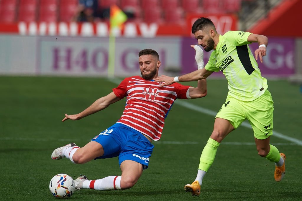 Poco premio para el trabajo realizado. Este es el camino a seguir y pronto las victorias llegarán. Persistir y nunca desistir. ¡Vamos @GranadaCdeF! 🔴⚪️