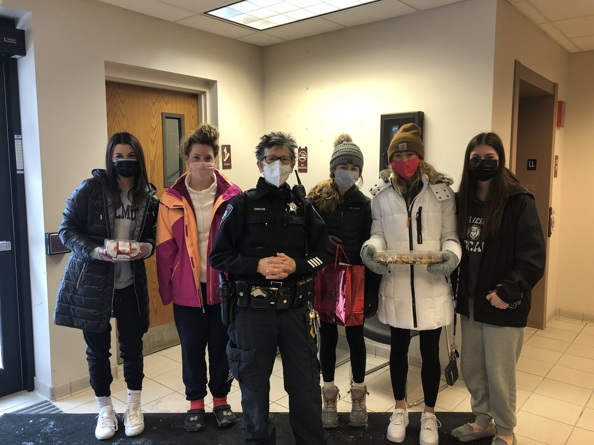 NhsCary's tweet photo. Happy Valentine’s Day to all of our community police officers, fire fighters, and all first responders in Cary and FRG.  Thank you for being there for us! @CaryGroveHS @NeilLesinski @CHSD155 @kveldyCG #d155inspire #carypolicedepartment https://t.co/6nal0FfYrA