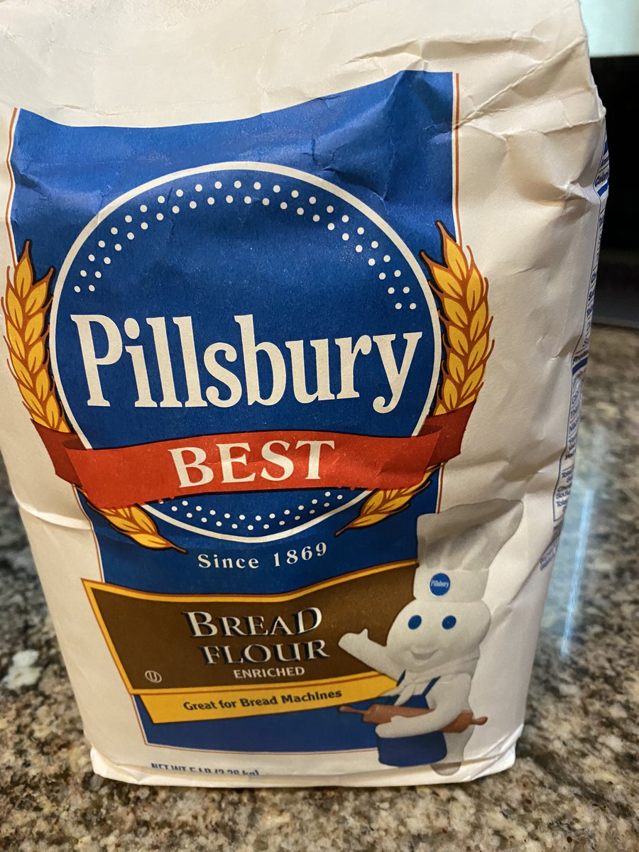 KGreenMD's tweet photo. So I’m getting ready to make gumbo and just realized the only flour I have is from 2010 and it is bread flour. My pastry chef sister told me to throw it out. I am borrowing a cup of flour from my neighbor. 😂 #medchef #notarealchef #IAmNotACat https://t.co/O4qpHduwFm