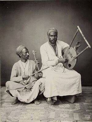 The simsimiyya refers to the instrument which is used in another dance existing in Suez Canal, Ismailia, Port Said. The instrument dates back to ancient Egyptian times and the instrument was essentially during the British occupation when it was used to play nationalistic music