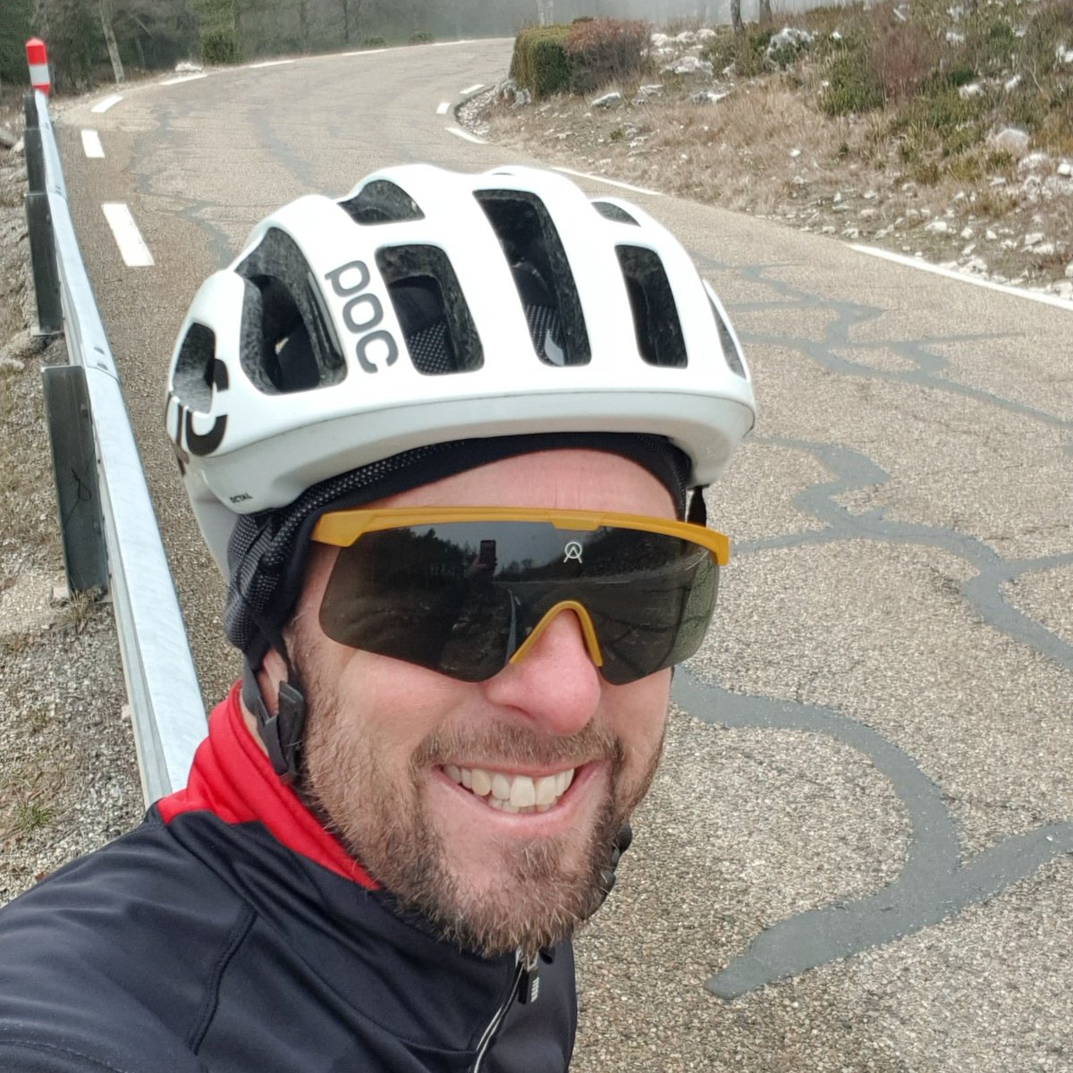 Rode half the Tour de la Provence stage today as it looked like a belter. It was!
Tough hilly course finishing halfway up Ventoux...where it was absolutely freezing to be wearing lycra and a glorified nappy!

#cycling #france #luberon #montventoux #chaletrenard