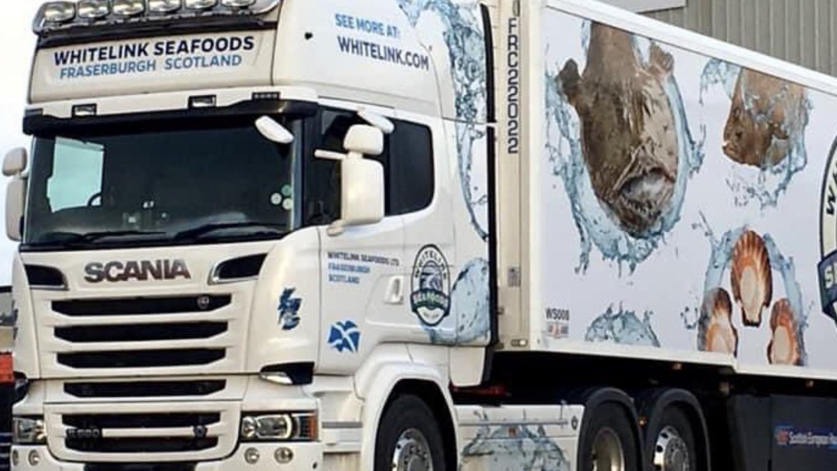 NewlynFishing's tweet photo. @Scotiebhoy @jrclarkbf800 @WhitelinkLTD A Welcome sight Indeed! one of you’re Trucks visiting our Market-side this week!! #CelticConnection https://t.co/HbKeBlCjTv