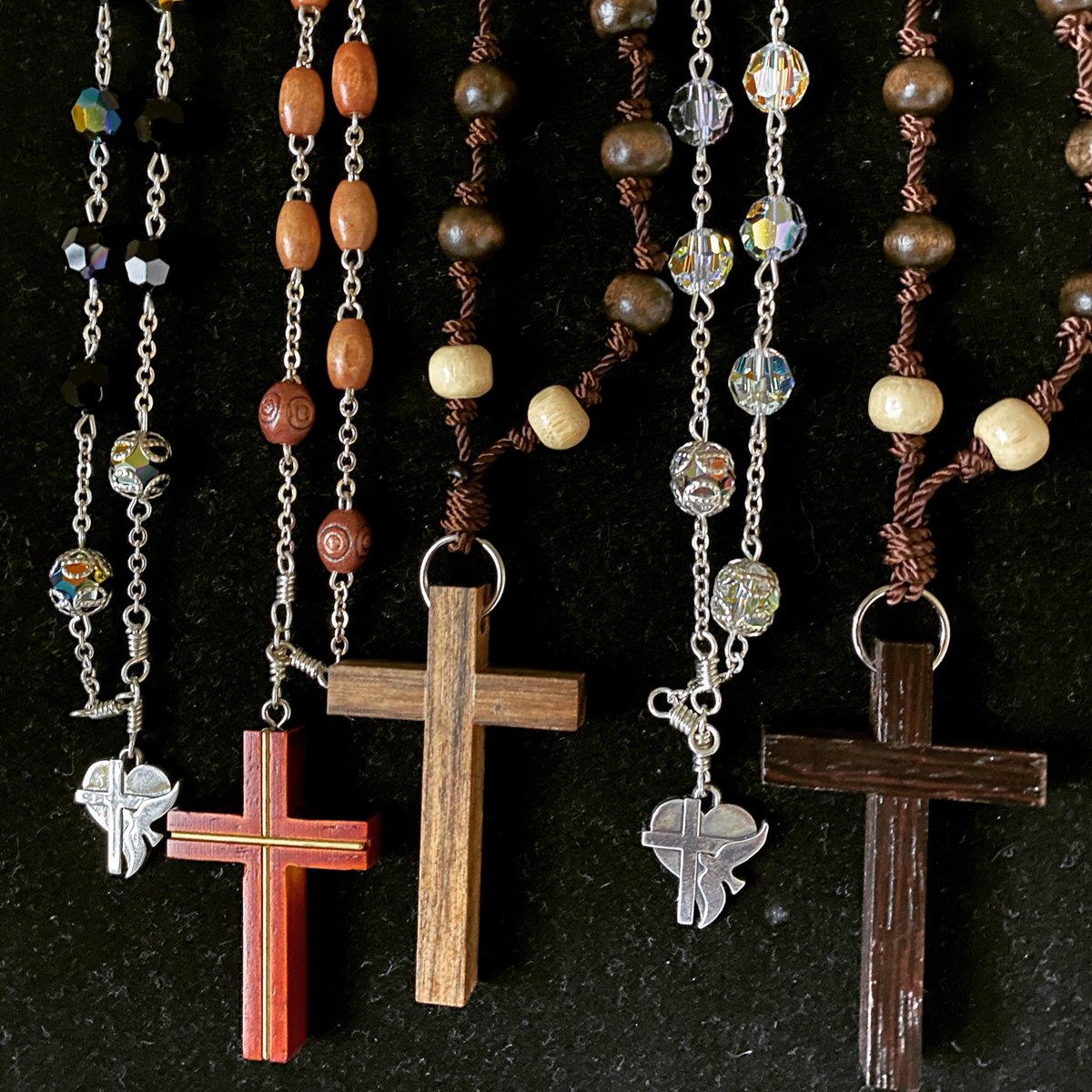 LifeintheTM's tweet image. Yeah!!!! 🙌🏽

LTM prayer beads are going to be back in stock and available next week!
(Thank you all for your patience!)

#prayer #prayerbeads #closertogod #silence #fruitsofthespirit #contemplative