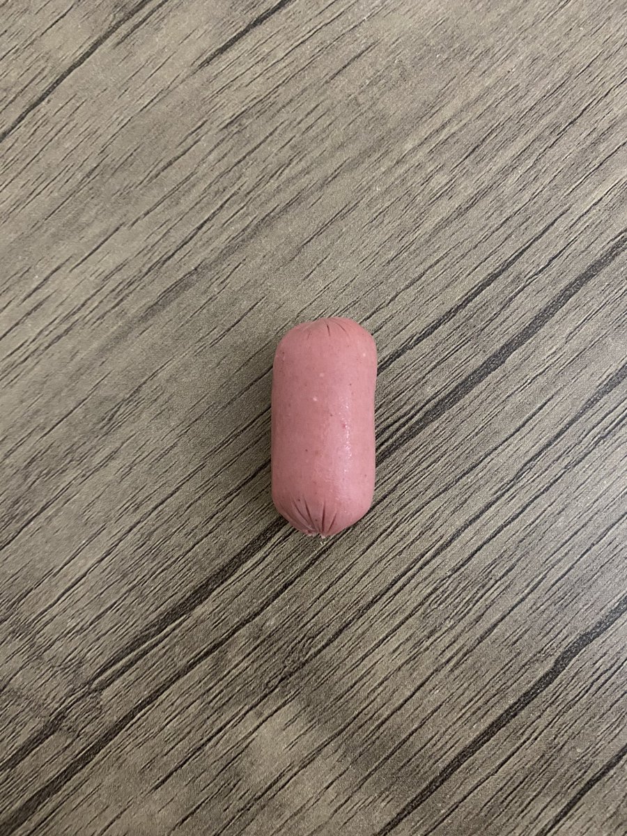 2 kez durex yırttım 3 kez altımda ağladı 1 kez yatak kırdıktan sonra ekstra bir iltifata gerek duymadım zaten en iyisiyim..