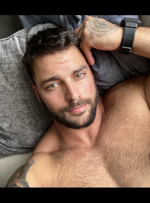 Checkout my ONLYFANS you won&rsquo;t be disappointed! https://t.co/rzaiC9BSdq https://t.co/8YWLlat0Hi