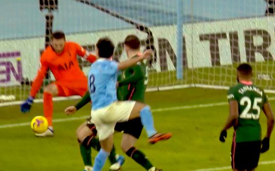 EuIJw-6XUAMiwqQ?format=jpg&name=small