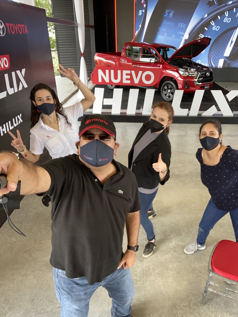 <a href="/VeroReyH/">Veronica Rey</a> <a href="/toyota_slv/">Toyota El Salvador</a> <a href="/luchomendozajr/">Luchomendozajr</a> <a href="/PenchoyAida/">penchoyaida</a> ¡Y gracias por el detalle Vero! 🧢 😉