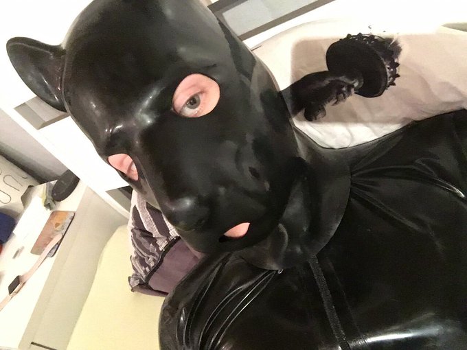 Backlog from a few years ago, be missing my rubberdawg days :( - I need some people to play in rubber
