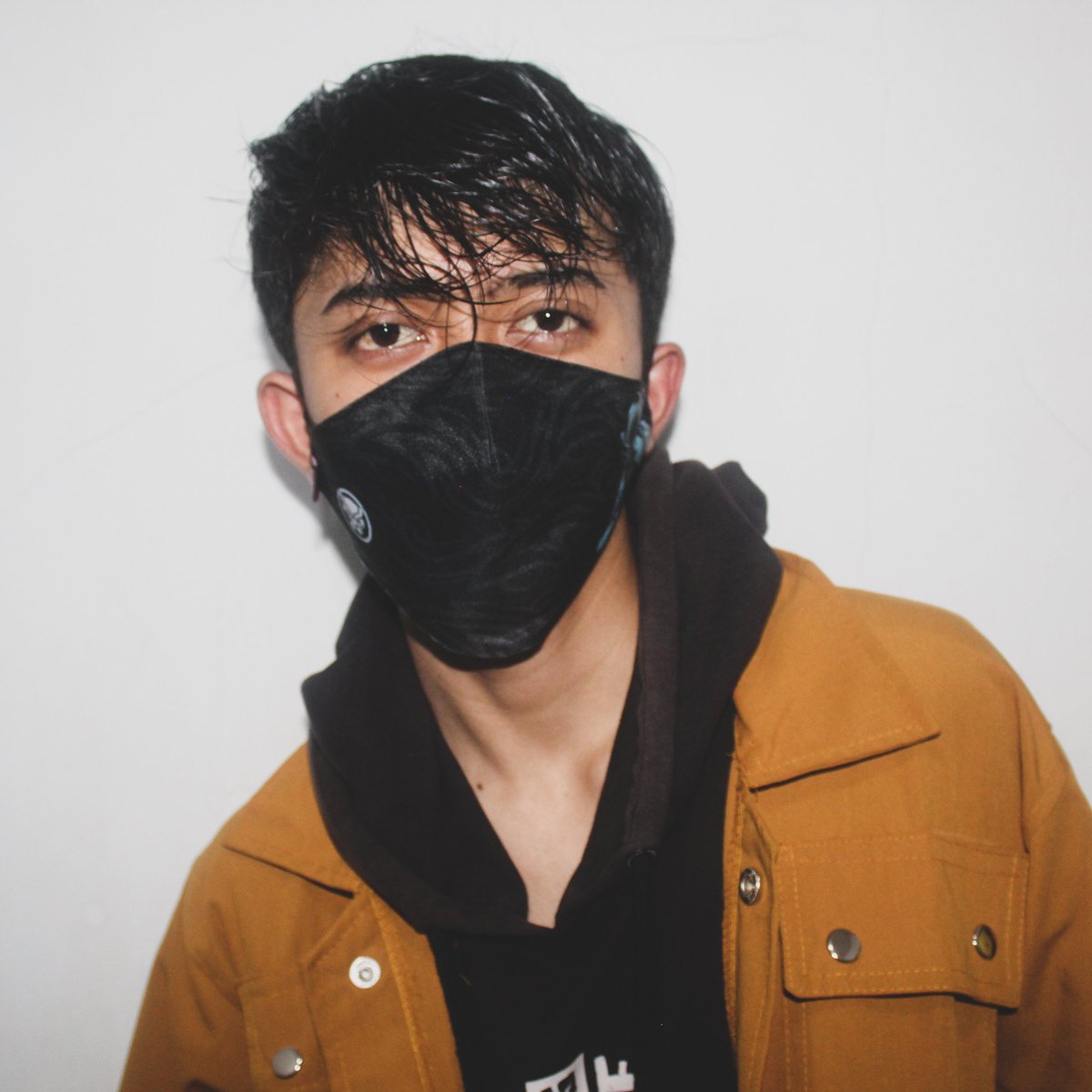AdiNata21's tweet photo. #FotoProfilBaru https://t.co/W7qT7nn7HK