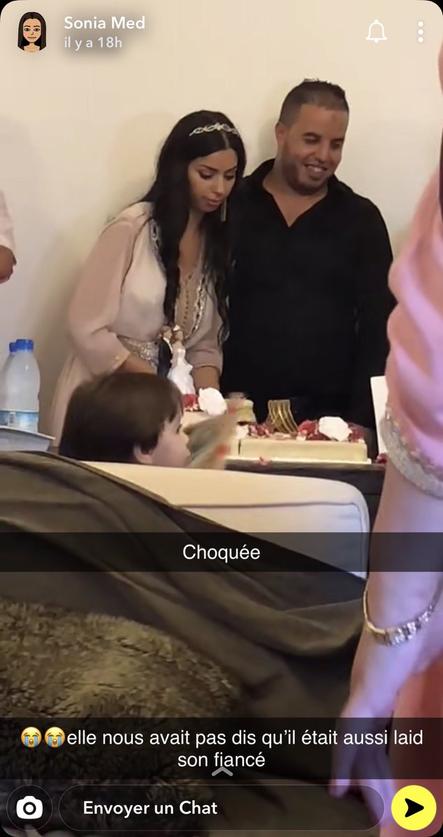 imagine t’invite une fille à ton mariage et elle mets sa en story wAllah c’est grave