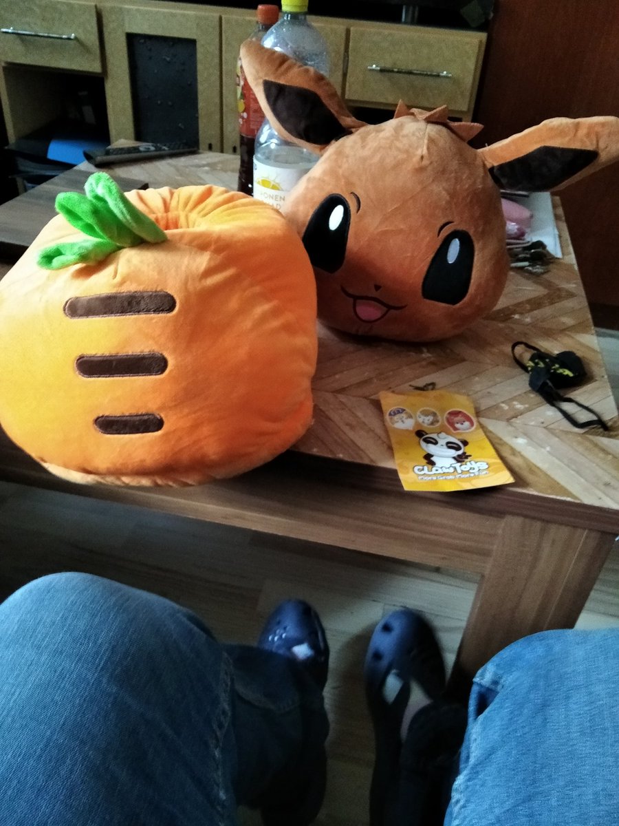 CPrechter's tweet photo. ID 3105982 halten super warm #clawtoysapp https://t.co/l0xnmBmFH9