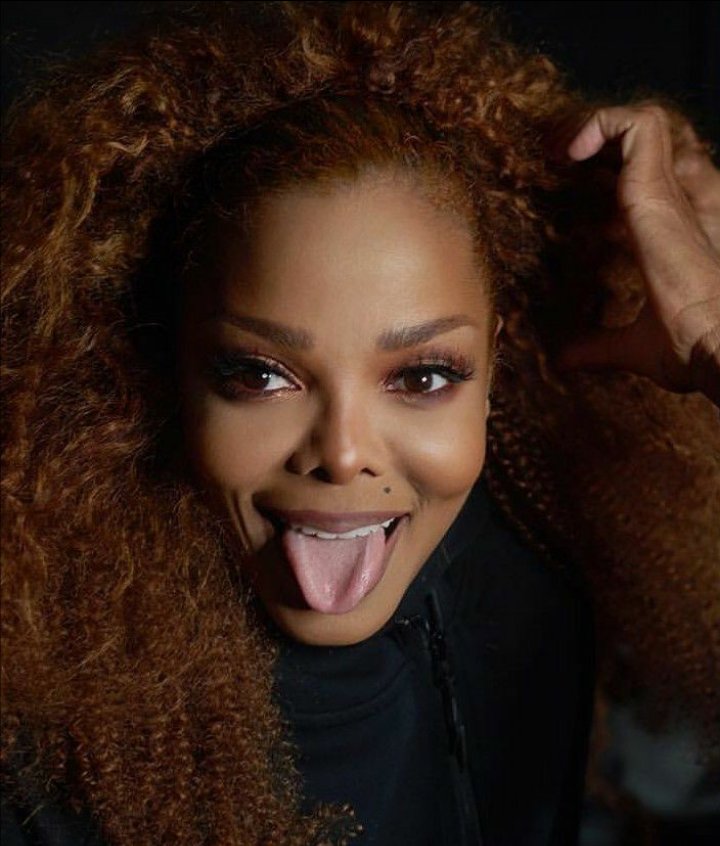 ConniesMaggie's tweet image. When your album reaches #1 on the Top 40 Pop Charts 35 years after it&apos;s release. #Control35 #JanetDamitaJoJackson