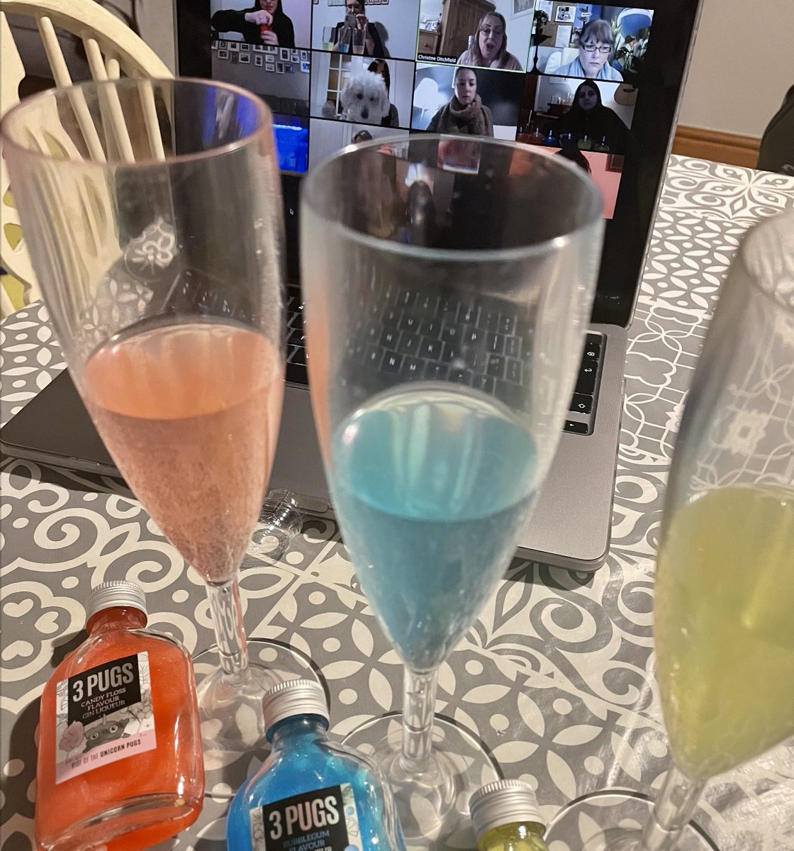 On Thursday I enjoyed an amazing @3pugsgin Night In with real5 Networking For Women. Lemony Sherbet is now my favourite! #gin #ginlovers #networking