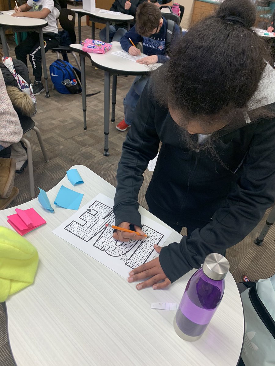 MrsDavis tweet media