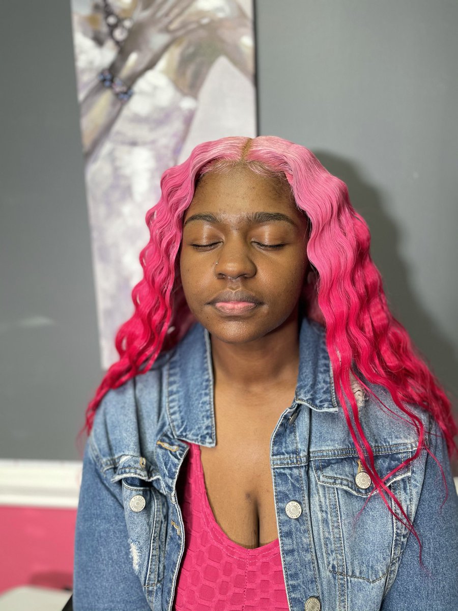 BiggSwayy's tweet photo. Taking Walk Ins All Day ❗️
 Before &amp; Afters 
 @ComplexionObsession_ 
#miamimakeupartist #miamimua #complexionobsession #glitterfullglam https://t.co/ssyXTuCqkw