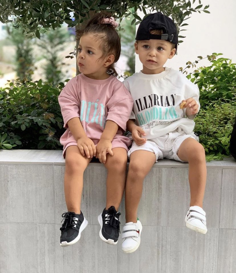 || I wanna use these two as twins 🙃