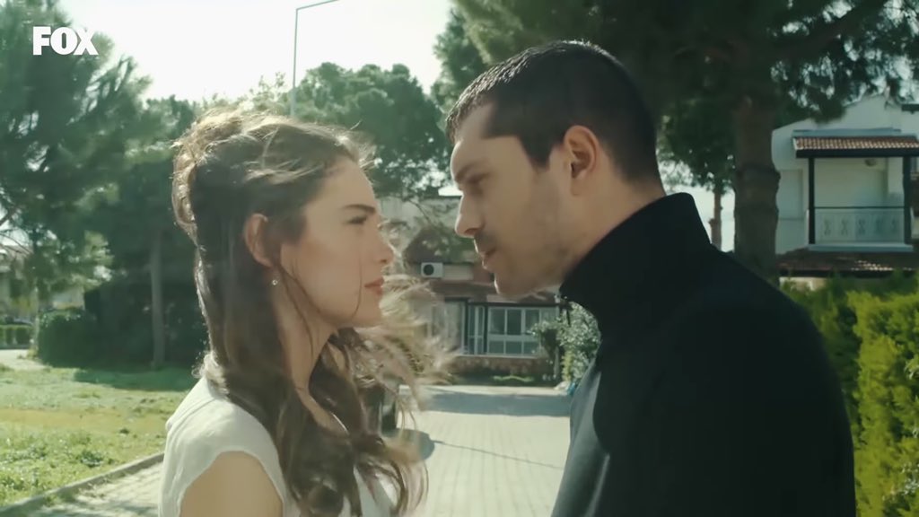 “I understand u without speaking, I hear u even if u do not tell me, I listen to u even if u do not say anything.” He lost his mother, but now has Yagmur. The one person who saw good in him. She is the light for him at the end of this tunnel  #AkMur  #SonYaz