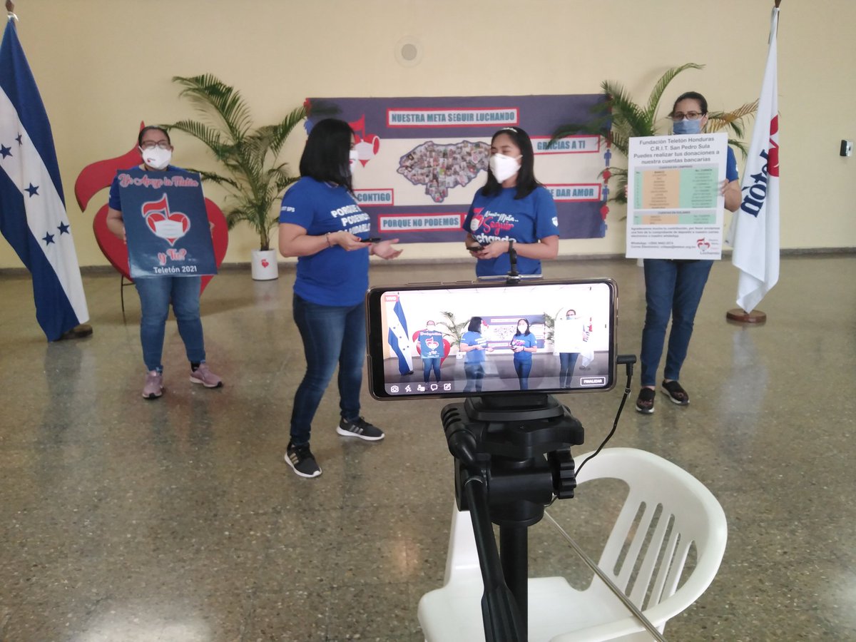 Teletonsps's tweet photo. Estamos en vivo

#Teleton2021
#NUESTRAMETASEGUIRLUCHANDO
https://t.co/uME6cqXhPm https://t.co/yx3mH19vF2