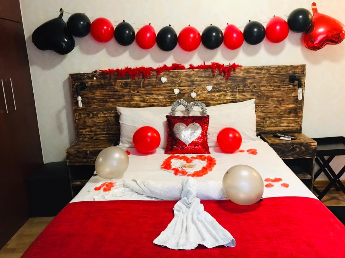 GoMidrand's tweet photo. Book your Room at the most peaceful guesthouse in Midrand, we are offering dayrest and overnight accomodation. Book 0646024979.     #valentinesday2021 #malema #SingleAndMingle  #DateMyFamily #midransleepngo #dayresr https://t.co/00uXBVfgxs