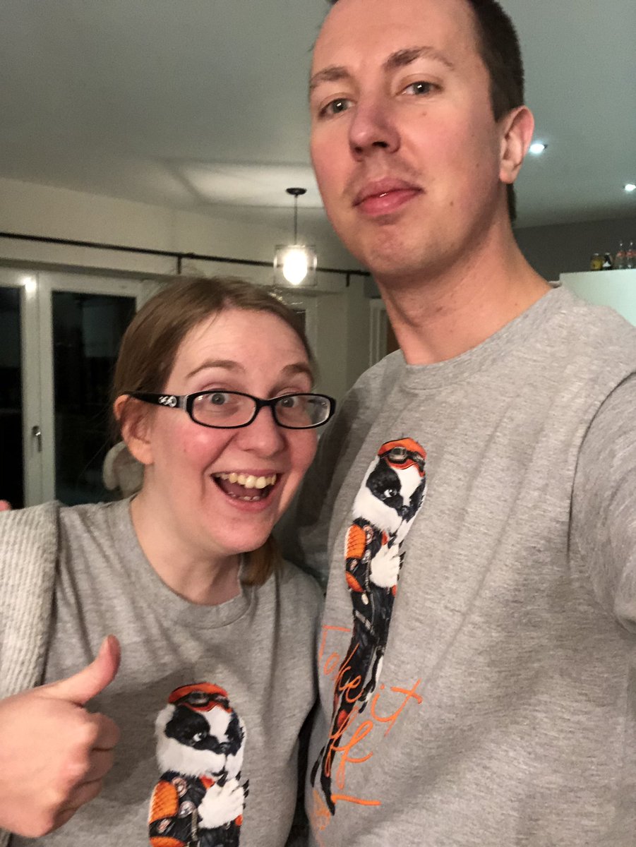 JoolsWebber's tweet image. Team Badger with @MathewWebber ! @MaskedSingerUK @ThisisDavina @joeldommett @NeYoCompound