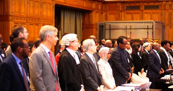 Exactly four years, four months, and 27 days ago,  @CIJ_ICJ held its first hearing on the Somalia vs Kenya maritime case on September 19, 2016. This is my experience from the hearing which I originally published on  @Hiiraan on 5 November, 2016.  #Thread