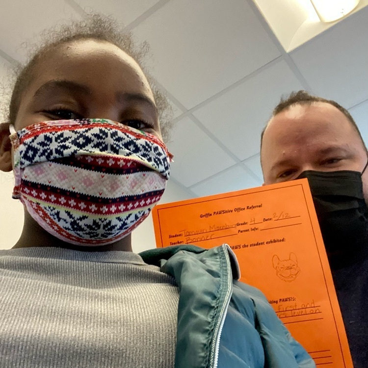 GriffinTylerISD's tweet photo. Bulldogs in Bonner and Maccalous’ class #Put1stThings1st ! The pay-off? First time meets and masters levels on their RLA unit tests! https://t.co/JcSQDQ0j4H