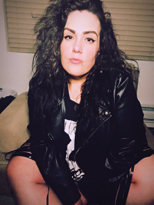 Hello. Hi. How ya doin? #likeforlike #l4l #lfl #selfietime  #face #hot  #hair  #beautyqueen #me #love
