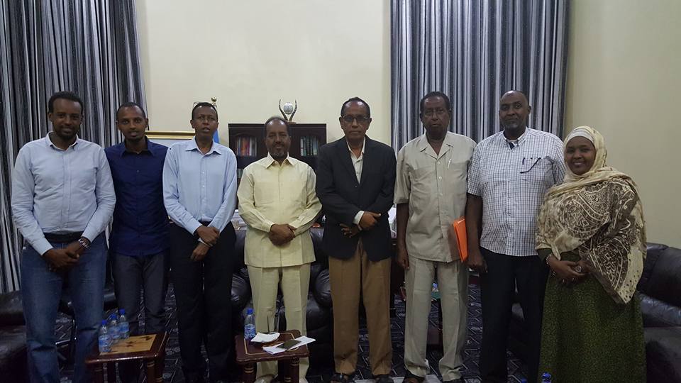 President  @HassanSMohamud invited us to Villa Somalia The night before we departed to The Hague, to express his confidence in Somalia's legal case and bid us his farewell.