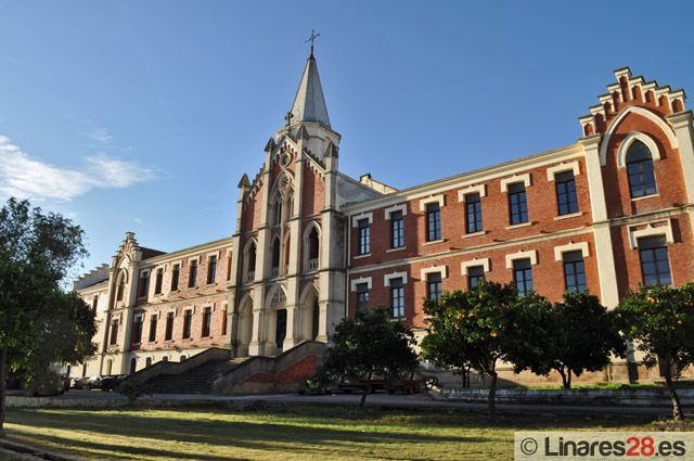 GinesGinaco's tweet photo. LINARES no es lo que estáis viendo en la televisión o en los periódicos, LINARES no es la gente que estropea su imagen.

LINARES son sus MONUMENTOS, su TAPEO, su GENTE HOSPITALARIA y SOLIDARIA.

LINARES es su PASEO DE LINAREJOS, CÁSTULO, LOS MARQUESES, sus MINAS...😍 https://t.co/YcNUMk7xJU