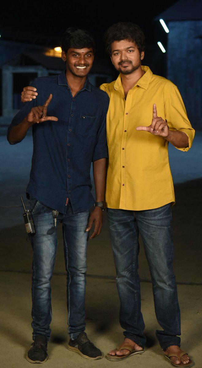 உங்கள் மீது உண்டான காதல் என்பது என்றும் குறையாது அண்ணா 🥰🥰🥰🥰

❤❤Happy velandensday ❤❤
😍😍😍😍😍😍😍😍😍😍😍