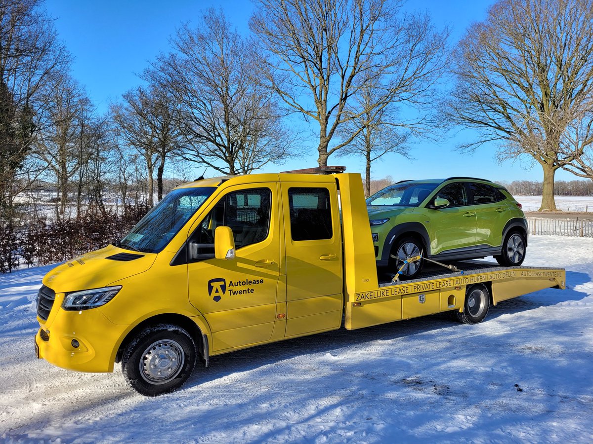 Mooi GROEN is niet lelijk! 😃<a href="/TegenwindD/">Tegenwind Daarle</a> vroeg ons om elektrisch rijden te promoten tijdens de rondrit door Daarle &amp; Hoge Hexel. Zij pleiten voor verduurzamen; ja, windmolens; nee!

<a href="/rtvoost/">RTV Oost</a> <a href="/tubantia/">Tubantia</a> <a href="/RicharddeMos/">Richard de Mos 💚💛</a> <a href="/Code__Oranje/">Code Oranje</a> @StuutNijverdal <a href="/StatenlidK/">Statenlid JA21 Overijssel Fred Kerkhof</a> <a href="/wimduitman/">Wim Duitman</a> <a href="/FractieMO/">JA21 Overijssel (oud FMO)</a>
