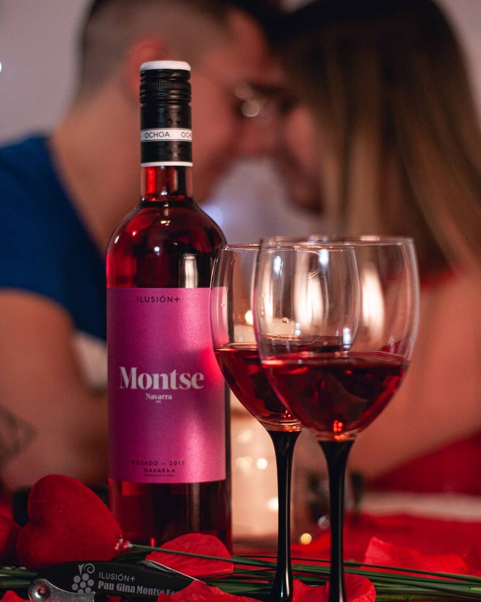 Ilusión+ (@ilusionmas) on Twitter photo El Día de ❣️San Valentín❣️, también conocido como Día del Amor y la Amistad, es una festividad para celebrar el amor entre parejas y entre amigos🤝💝
🔸Compartamos este día tan especial, brindando con nuestra pareja o amigos🤩 El Día de ❣️San Valentín❣️, también conocido como Día del Amor y la Amistad, es una festividad para celebrar el amor entre parejas y entre amigos🤝💝
🔸Compartamos este día tan especial, brindando con nuestra pareja o amigos🤩