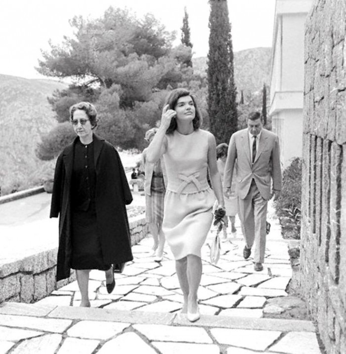 1963 - Jackie Kennedy announced plans to visit Greece for a 2-week rest in October. Onassis was not mentioned.