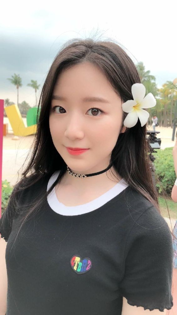 Ieemxnade's tweet photo. happy bday for my oppa. wyatb semoga hbd spp npwp afk spbu mtk ppkn lqkxkakjznahz. oke lafyu 💞 https://t.co/JRaTn3mzWj