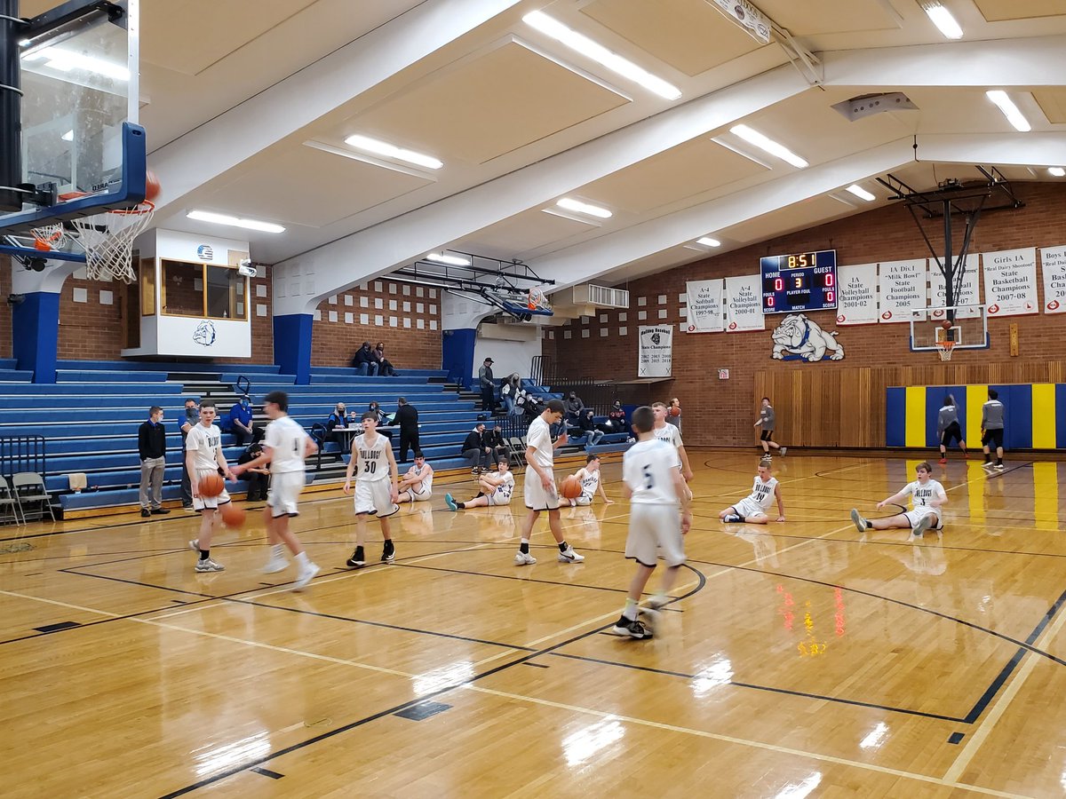 GeneseeSchool's tweet photo. @GeneseeSchool BB today vs Timberline.  12pm JV 2 qtrs, and 1pm senior day. #Genbulldogs #IDPreps #idhsaa @KLEWSports https://t.co/b1BRnoOmMU
