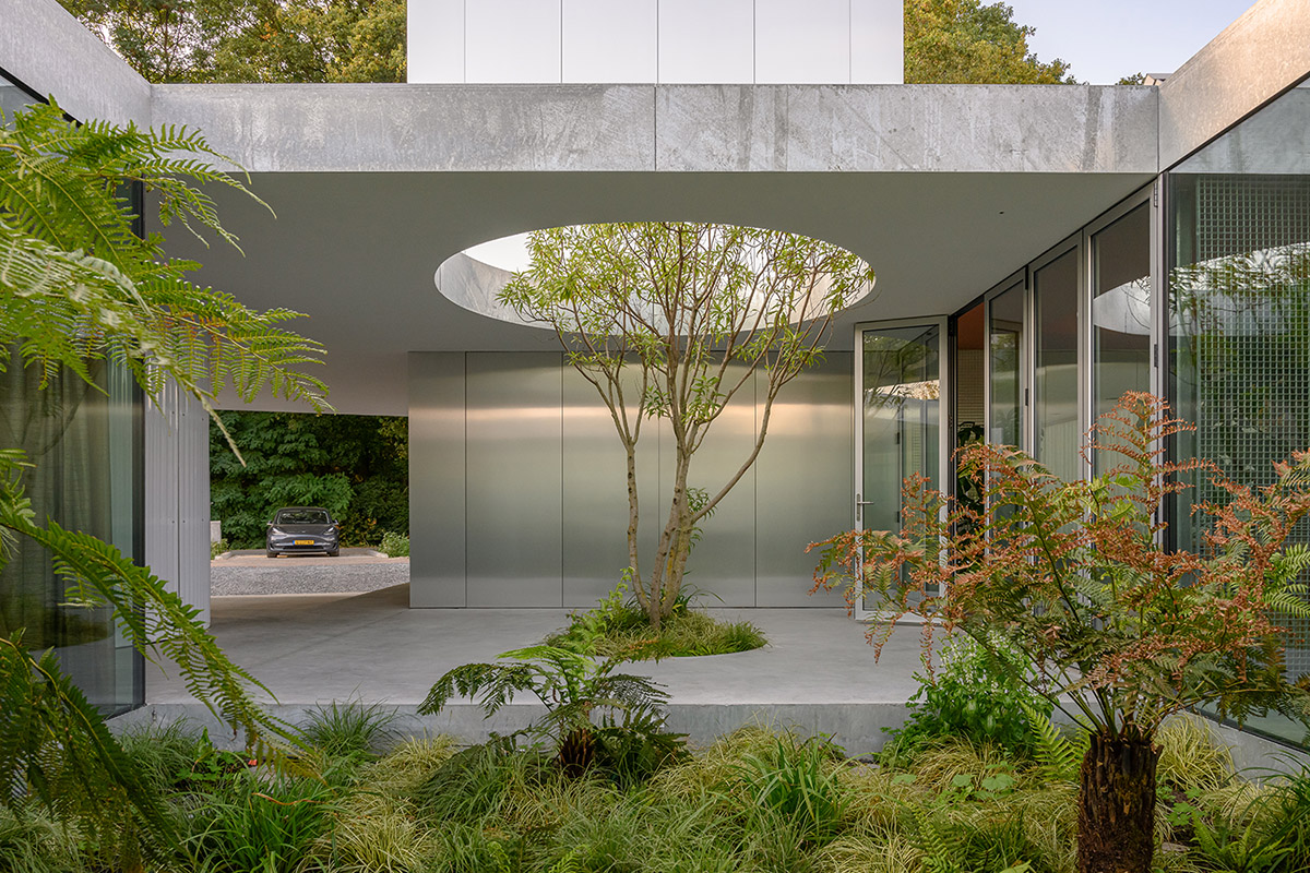 WACommunity's tweet photo. Studioninedots’ Villa Fifty-Fifty – a new typology of intertwined interiors and exteriors: https://t.co/6uuIgZyyDg #architecture #Eindhoven https://t.co/du2yYL5kQO