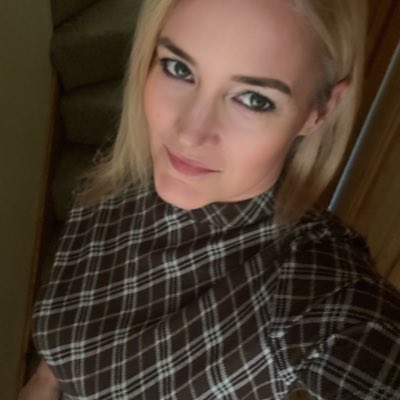missdixon72x's tweet photo. #NewProfilePic https://t.co/q6VSdHmGwj