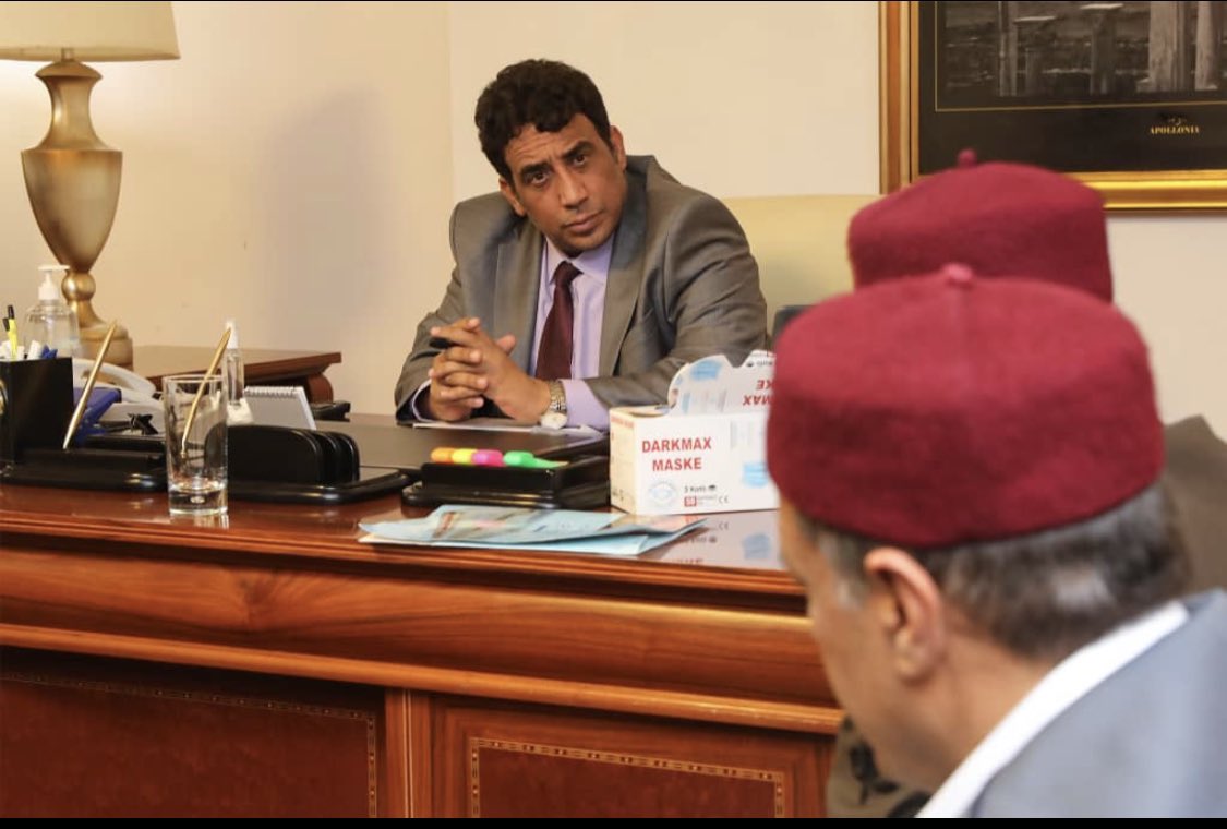 LPognu's tweet image. نرحب بالجهود المبذولة من قبل أعيان المكونات الاجتماعية التي التقيناها اليوم بطبرق (العبيدات، العواقير، المغاربة، العربيات، القبايل) ونطالبهم بالاستمرار من أجل المحافظة على النسيج الاجتماعي الليبي. كما نشكرهم على إعلان دعمهم للمجلس الرئاسي الجديد.