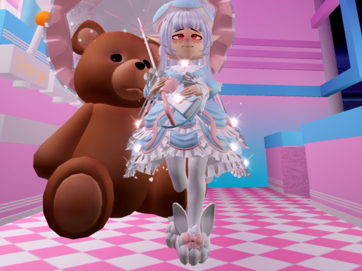 cute roblox outfits royale high