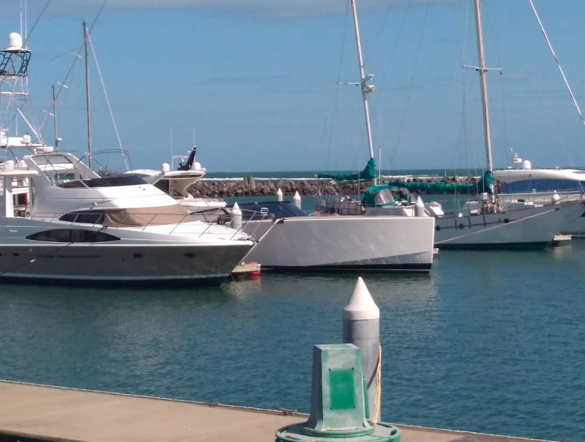 1. Mexican ProvincesMexico City is fine, I actually like it a lot, but the country's provinces are even better. I personally enjoy the Veracruz region, because you get a lot of varied ecology (mountains, ocean, jungle) and the infrastructure is quite nice.